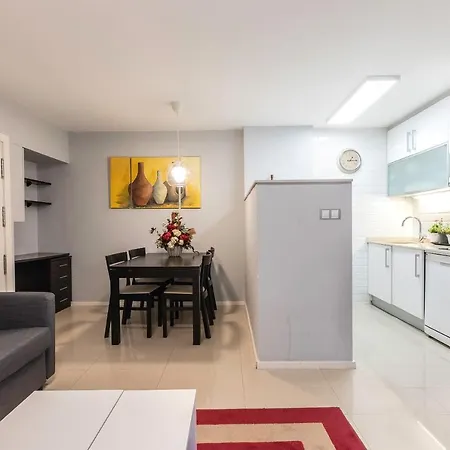 Apartamento En Centro De Bilbao, Deusto Apartman