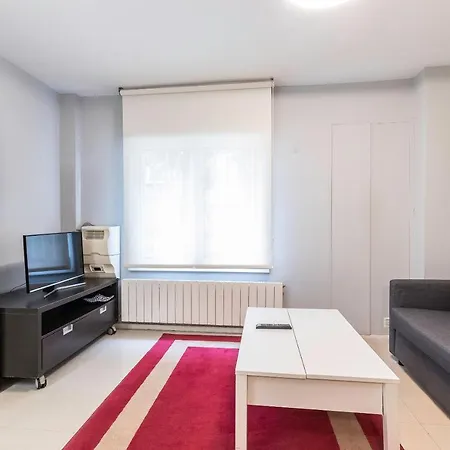 Апартаменты Apartamento En Centro De Bilbao, Deusto